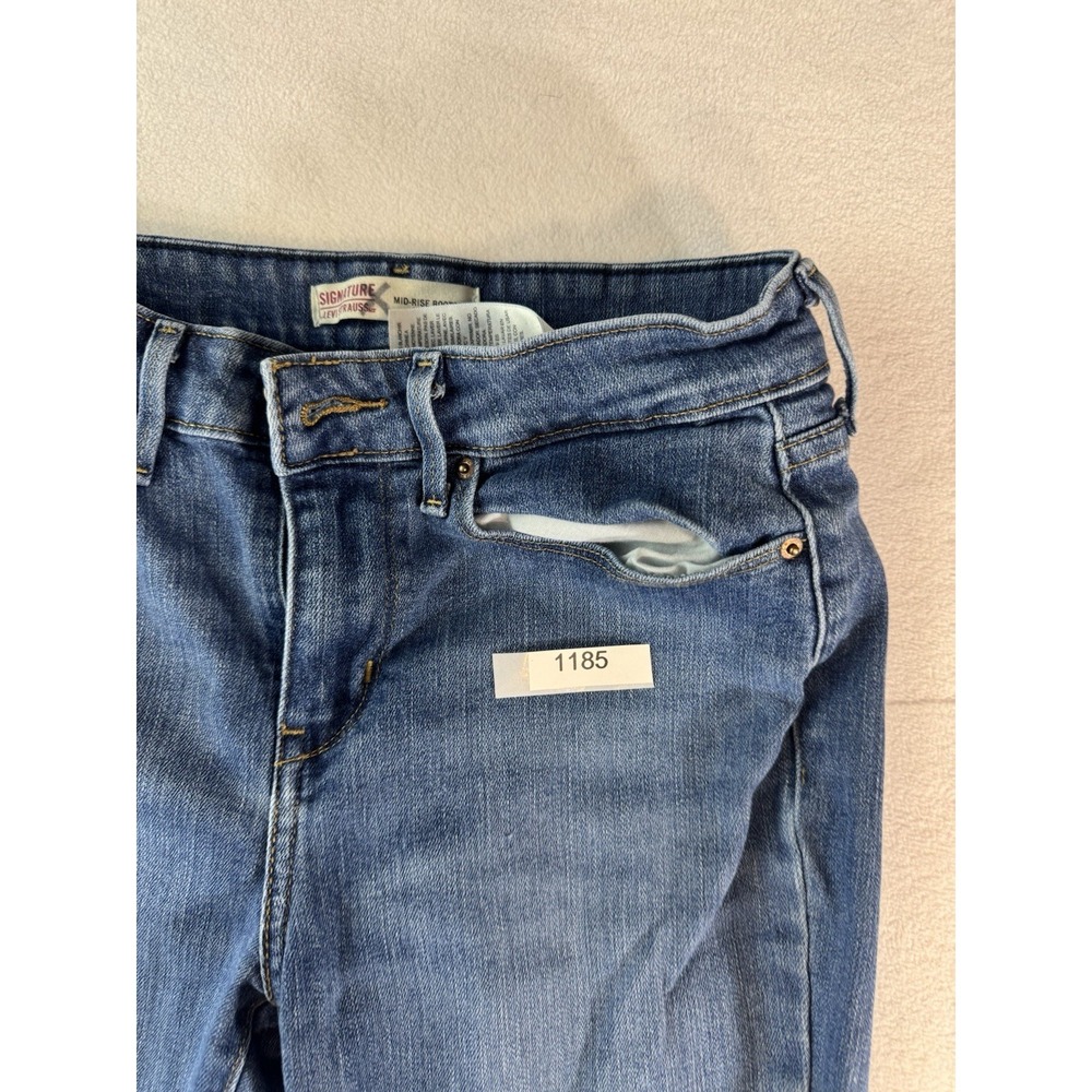 Signature By Levi Strauss Mid Rise Bootcut Jeans Womens 27x32 Stretch